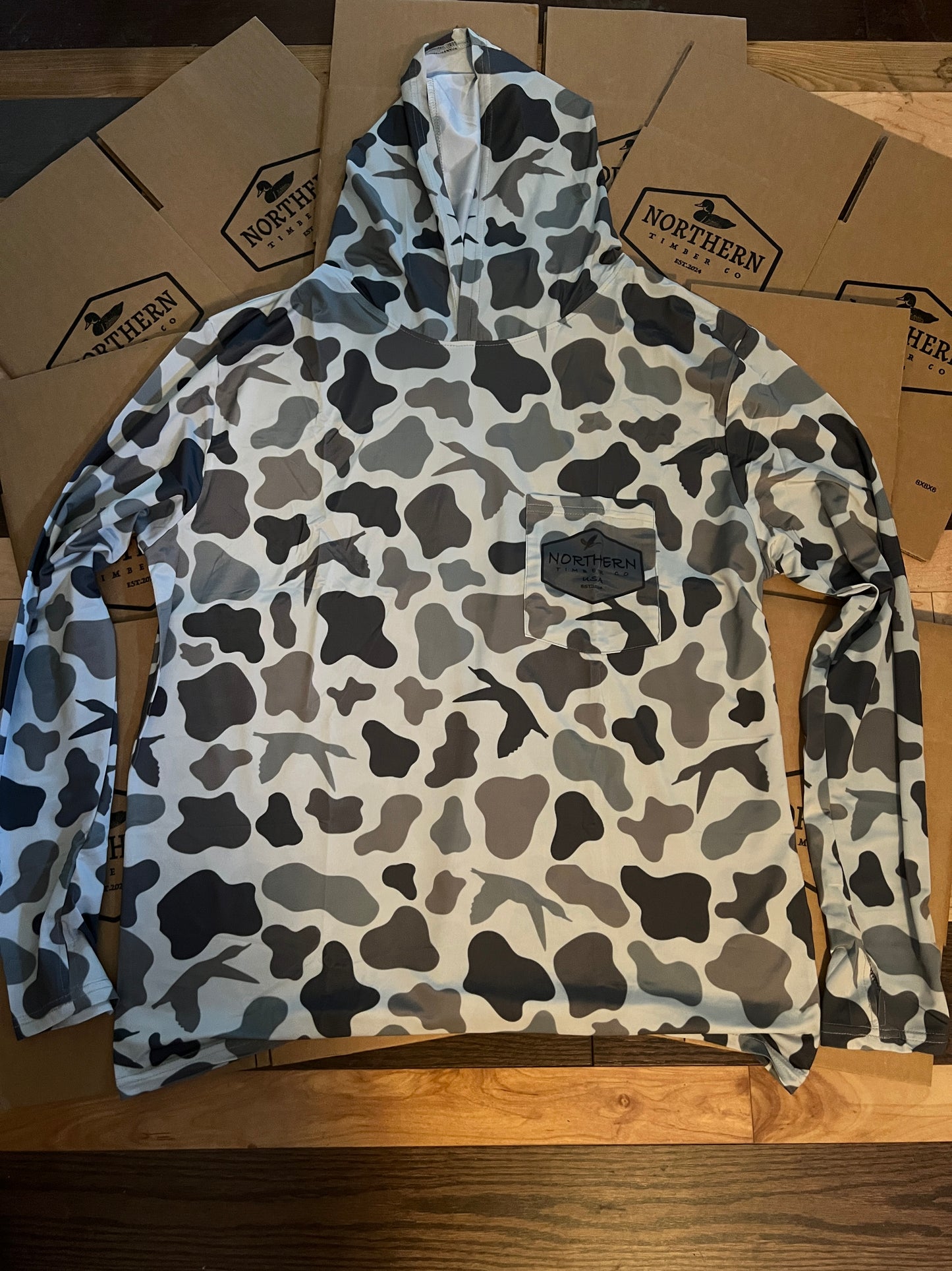 CAMO PERFORMANCE HOODIE