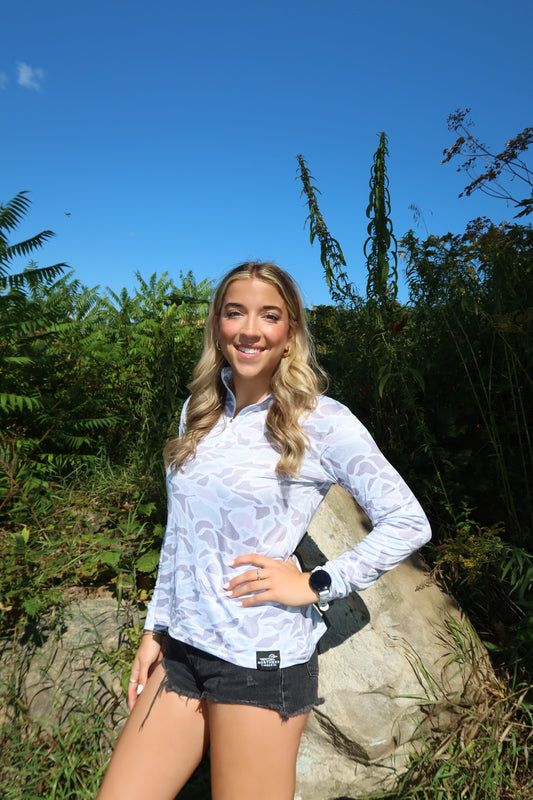 WOMAN'S WHITE CAMO QUATER ZIP