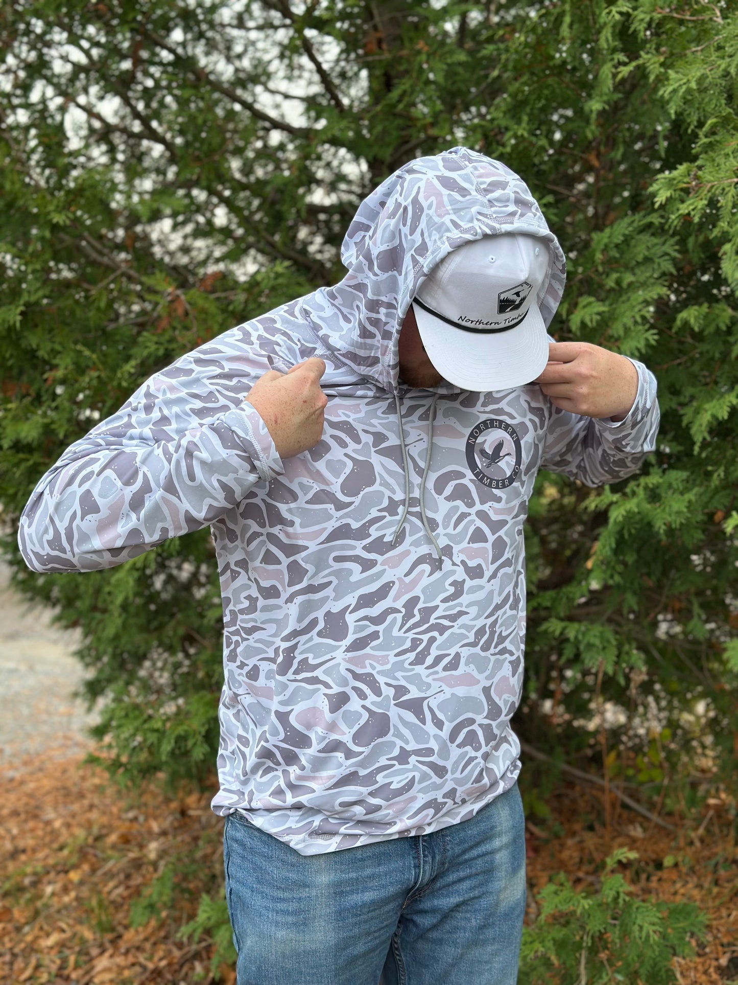 WHITE CAMO PEFORMANCE HOODIE